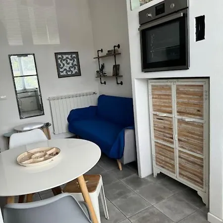 Apartment Massetana 11 - Raffinato Vicino Porta San Marco Siena